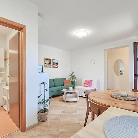 Maria * Novigrad (Istria)