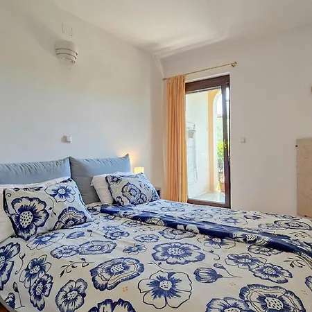 Maria Apartment *